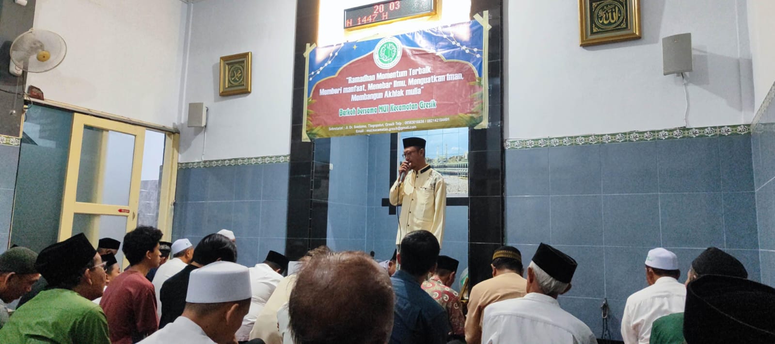 SINERGI : Suasana hangat saat kegiatan berlangsung bersama warga guna membahas percepatan fasilitas umum dan penguatan tata kelola tempat ibadah.