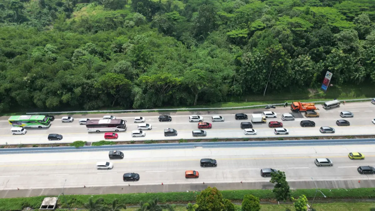 Arus balik mulai ramai di jalan tol