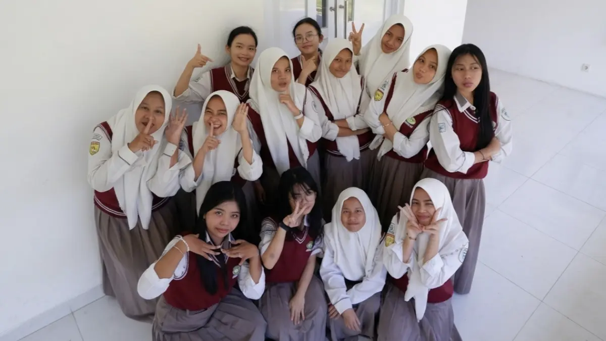 Pecah Rekor: Siswa SMA Semen Gresik sukses tembus SNBP PTN Favorit. (Riri/Radar Gresik) 