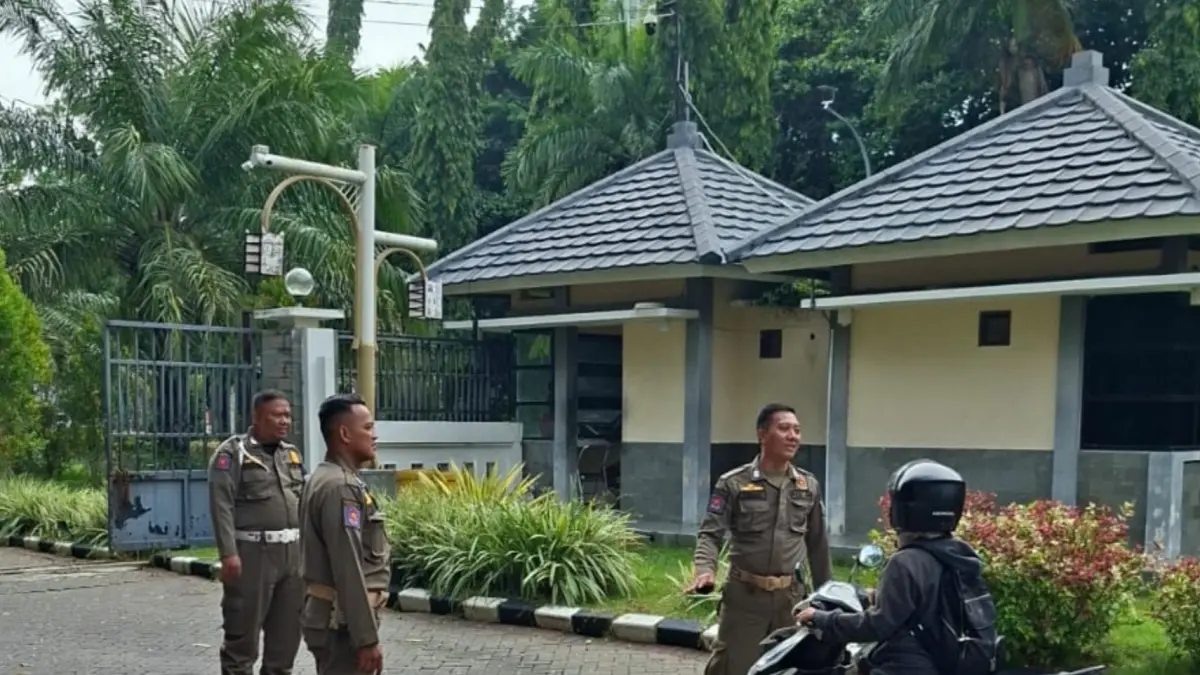 Pengawasan Bersama : DPRD Gresik ingatkan kebijakan WFH Harus Diperkuat dengan pengawasan Bersama.