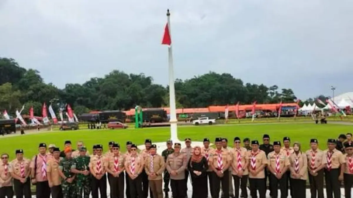 PRAMUKA WAJIB KEMBALI : Senator Lia Istifhama dorong "Pramuka Hidup" Jatim jadi model nasional untuk bangun karakter bangsa. (IST/ RADAR GRESIK)