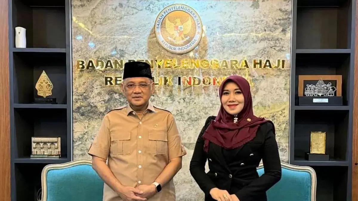 HAJI 2026 TETAP JALAN : Senator Jatim Lia Istifhama apresiasi transparansi Menhaj Gus Irfan dalam menyiapkan mitigasi jemaah di tengah situasi geopolitik. (IST/ RADAR GRESIK)