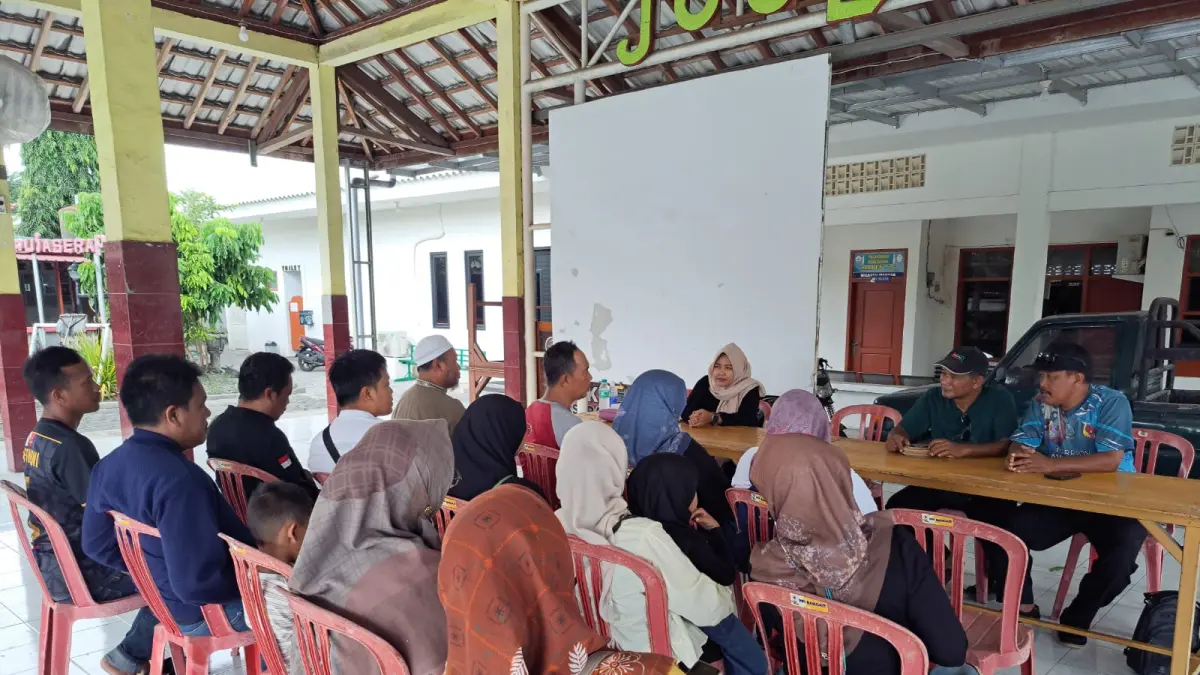 Kompak : Sebanyak 25 perwakilan wali atlet mendaftarkan Suharto sebagai calon ketua Percasi Gresik. (Dok/Radar Gresik) 