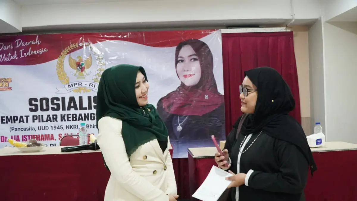 Manis Bak Gula, Ini Sikap Senator Ning Lia ke Wartawan yang Tuai Pujian