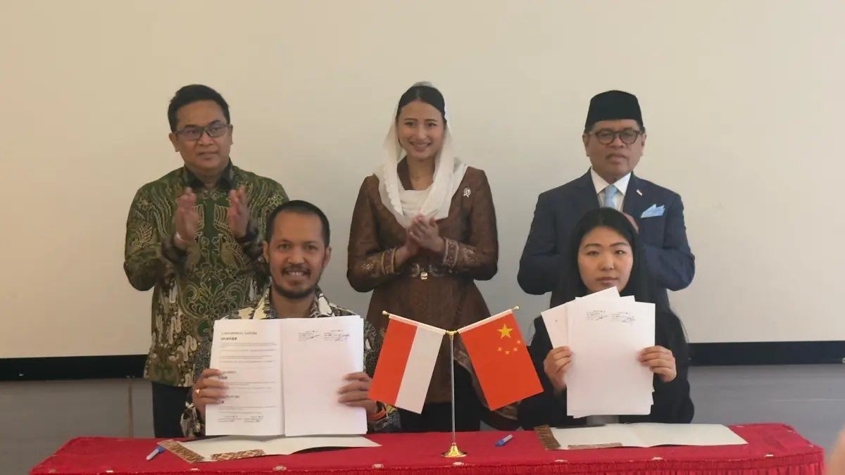 Keren : Shubkhi Basyar, pengusaha Gresik yang sukses tembus pasar Tiongkok dengan kontrak US$1 Juta. (Ist/Radar Gresik) 