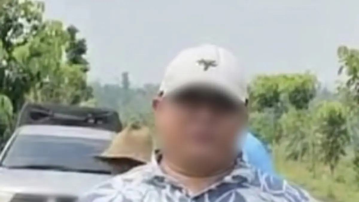 Tersangka inisial SB kasus penganiyaan terhadap seorang perempuan ASN sudah dilimpahkan ke Kejari Gresik. (Dok/Radar Gresik) 