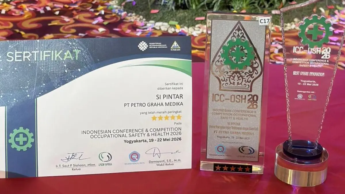 KABAR MEMBANGGAKAN : Tim Inovasi "Si Pintar" dari RS Grha Husada baru saja memborong Penghargaan 5-Star dan predikat Best OSHE di ajang bergengsi 6th ICC-OSH 2026 di Yogyakarta. (IST/ RADAR GRESIK)
