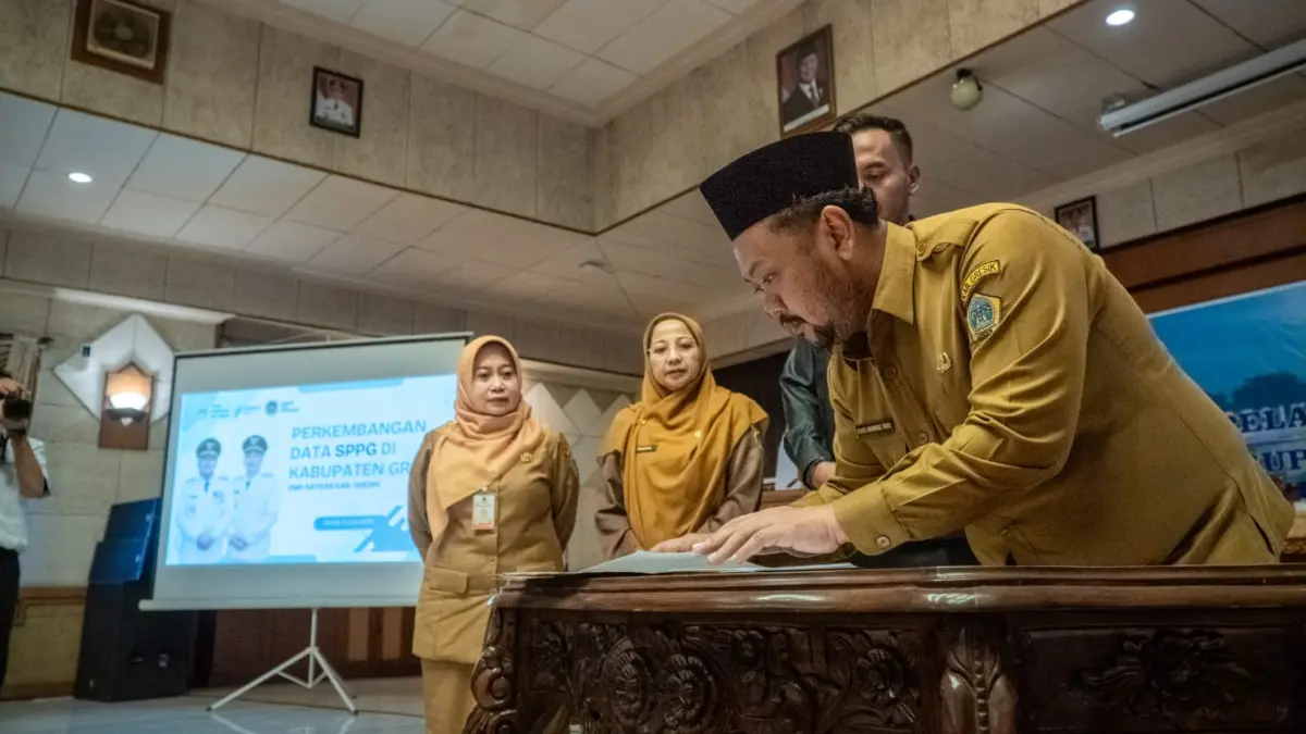 Dapur Satuan Pelayanan Pemenuhan Gizi (SPPG) didorong untuk menjadi pelopor dalam pemilahan sampah dan pengelolaan air limbah domestik sejak dari sumbernya. (Ist/Radar Gresik) 
