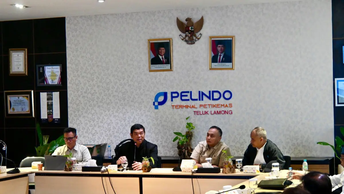 PT Terminal Teluk Lamong (TTL) berkomitmen terus mendukung penguatan ekosistem logistik nasional melalui penyelenggaraan Forum Diskusi Strategis bersama DPW ALFI/ILFA Jawa Timur. (Ist/Radar Gresik) 