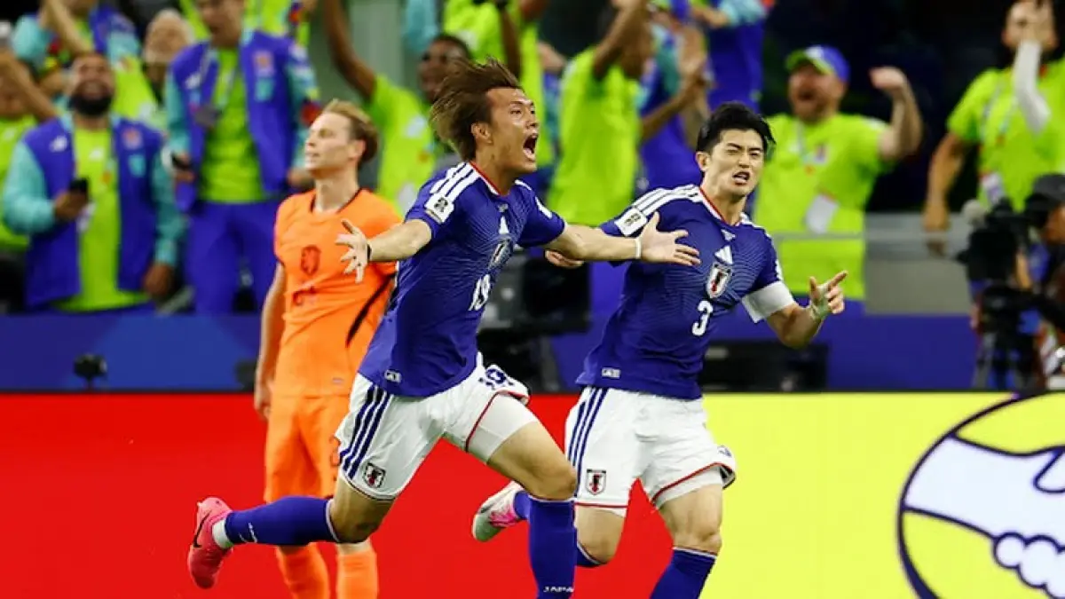 Laga Jepang berhadapan dengan Belanda berjalan sengit. (REUTERS) 