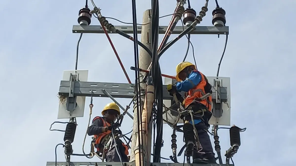 PLN UP3 Gresik terus berupaya melakukan peningkatan layanan ditengah pengaturan beban pasokan. 