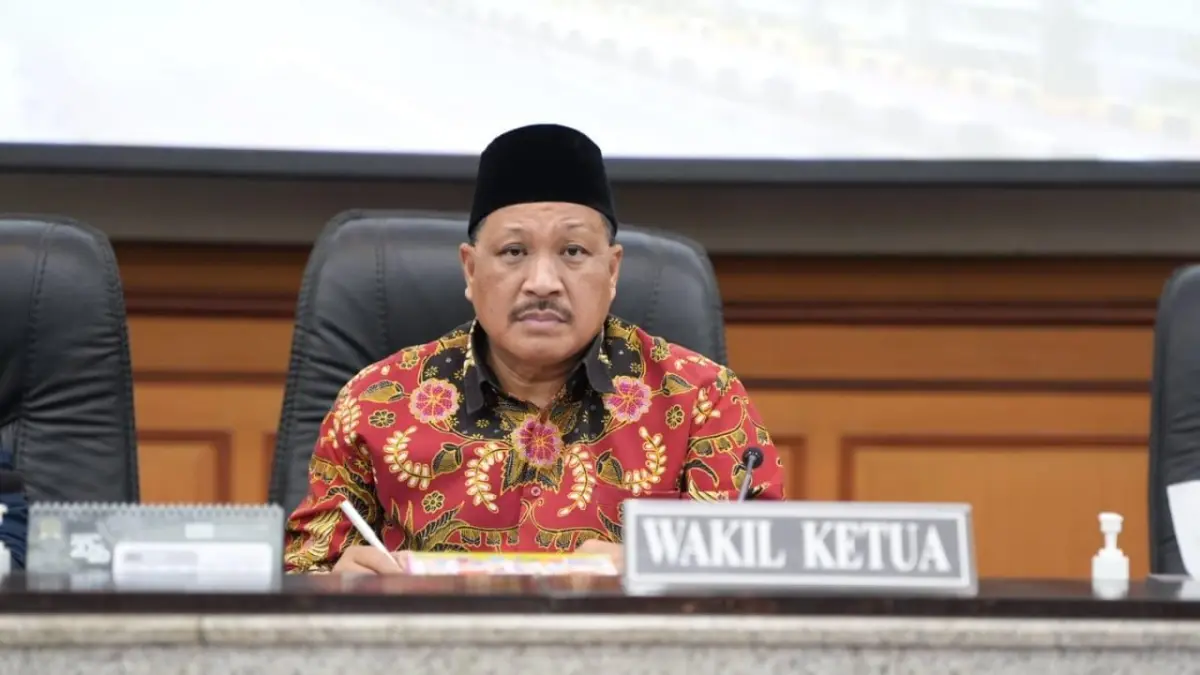 Wakil Ketua DPRD Gresik, Mujid Riduan. (Foto : Fajar/Radar Gresik) 