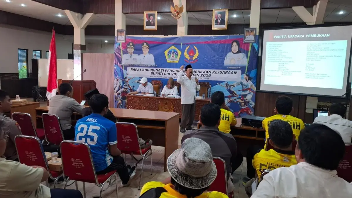 PERSIAPAN: KONI Kabupaten Gresik mematangkan berbagai persiapan Bupati Gresik Cup 2026. (Foto : Fajar/Radar Gresik) 