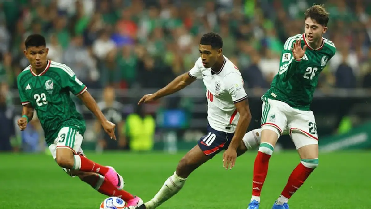 Jude Bellingham jadi pahlawan Inggris usai bekukan Meksiko 3-2. (Foto : Ist/Reuters) 