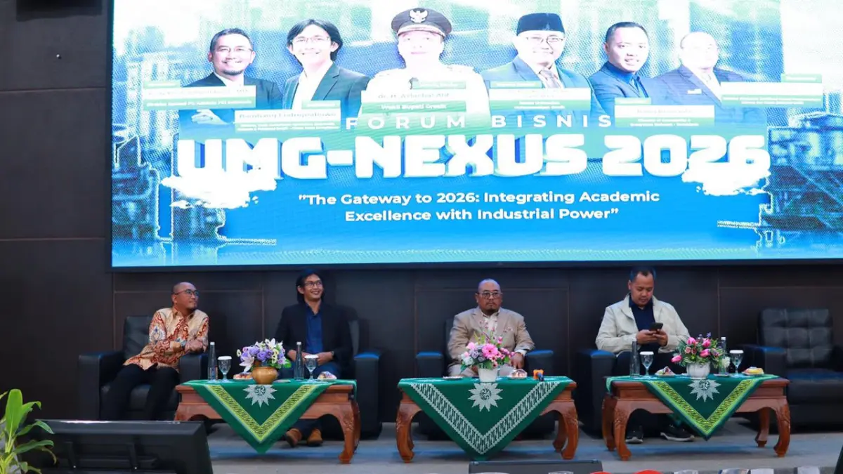 JADI MOTOR PENGGERAK EKONOMI HIJAU : UMG menggelar Forum Bisnis UMG–NEXUS 2026 bersama Pemkab Gresik dan mitra industri untuk mendorong program ekonomi hijau, seperti pengolahan minyak jelantah, demi menyelaraskan kemajuan industri, kelestarian lingkungan, dan pemberdayaan SDM lokal. (IST/ RADAR GRESIK)