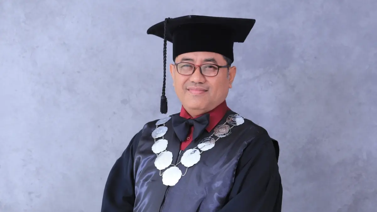 Rektor Universitas Muhammadiyah Gresik (UMG), Prof. Dr. Khoirul Anwar, S.Pd., M.Pd.
