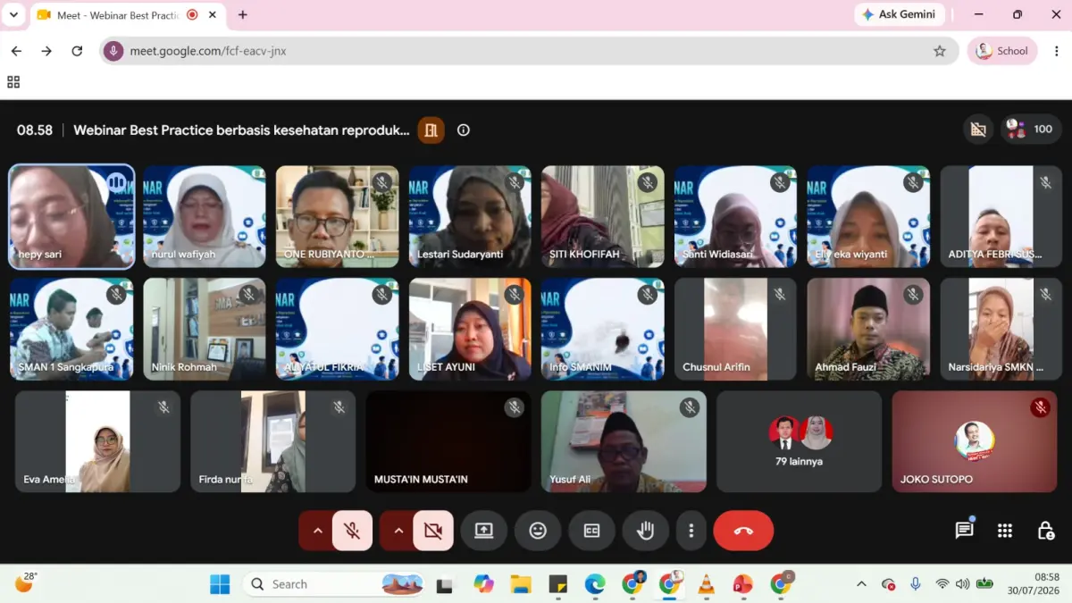Suasana penuh antusiasme mewarnai Webinar Best Practice Berbasis Kesehatan Reproduksi yang digelar Cabang Dinas Pendidikan Wilayah Kabupaten Gresik. (Foto : Dok/Radar Gresik) 