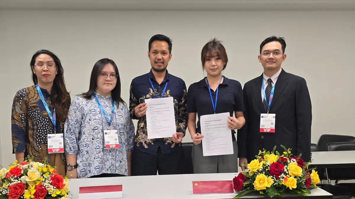 PT Segara Pacific Resources menandatangani Memorandum of Understanding (MoU) komoditas seafood bernilai Rp 4,7 Miliar pada ajang pameran perikanan bergengsi Vietfish 2026. (Foto : Ist/Radar Gresik) 