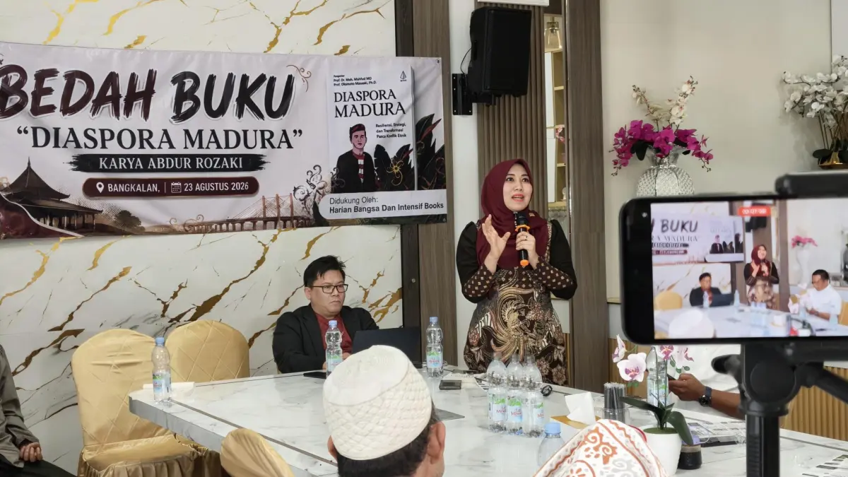 Sosok Senator Jatim, Lia Istifhama (Ning Lia), dinilai dekat dengan masyarakat Madura bukan sekadar saat momentum politik, melainkan lewat kehadiran yang berkelanjutan. (Foto : Ist/Radar Gresik) 