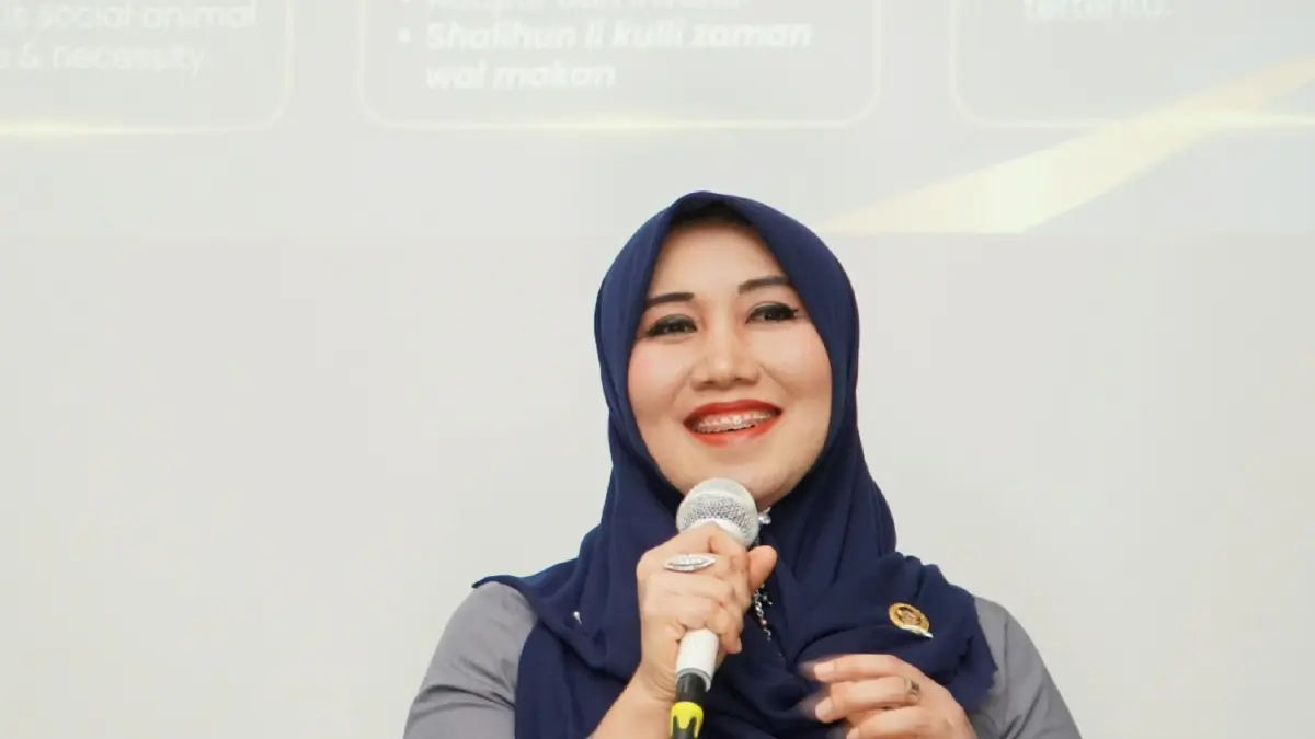 Senator Idola Gen Z Ning Lia Istifhama. (Foto : Istimewa/Radar Gresik) 
