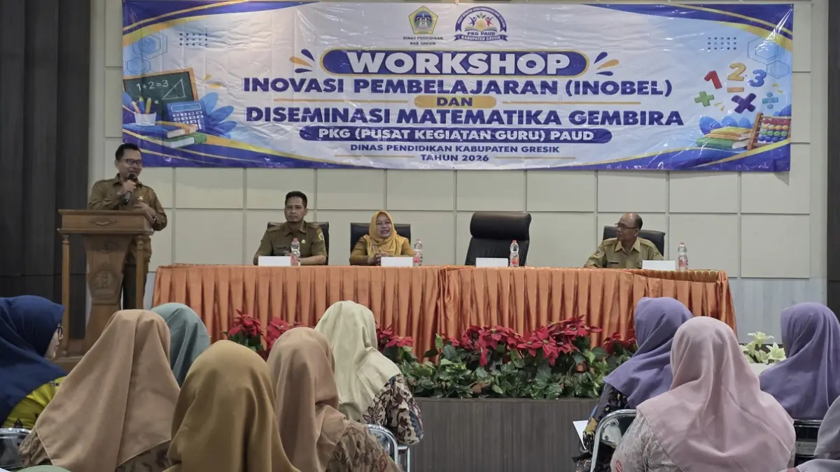 Sebanyak 290 pendidik Pendidikan Anak Usia Dini (PAUD) dari 18 kecamatan di Kabupaten Gresik mengikuti Workshop Inovasi Pembelajaran. (Foto : Riri/Radar Gresik)
