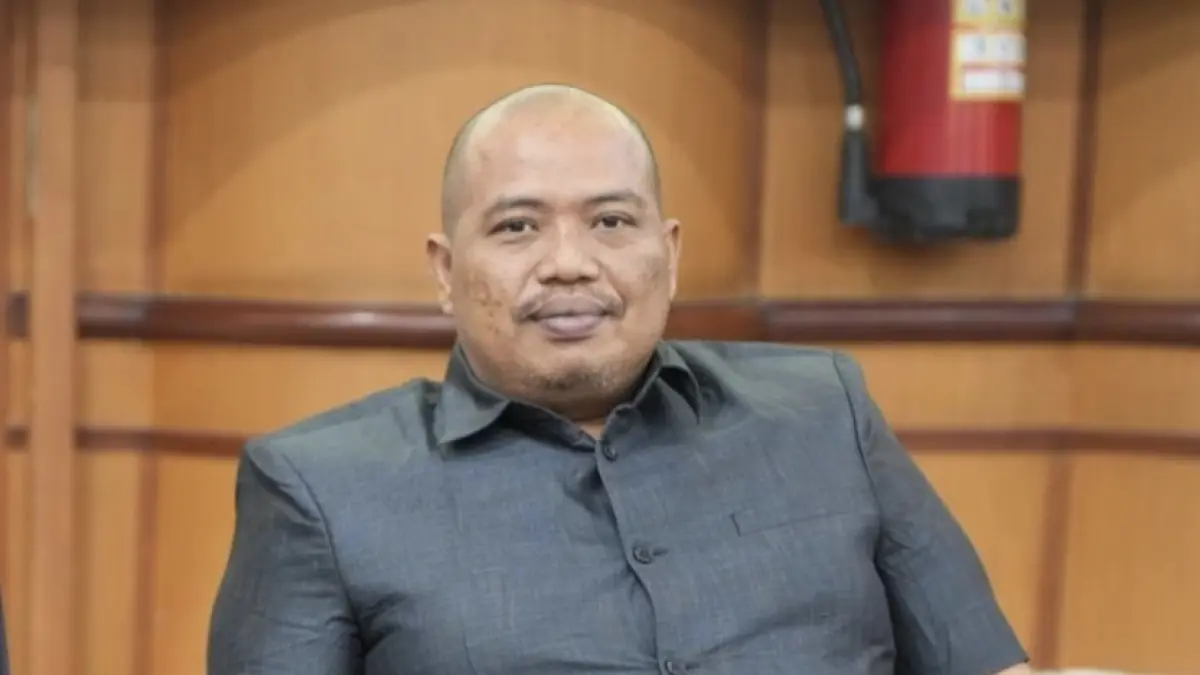 Anggota Komisi III DPRD Gresik Yuyun Wahyudi. (Foto : Fajar/Radar Gresik)