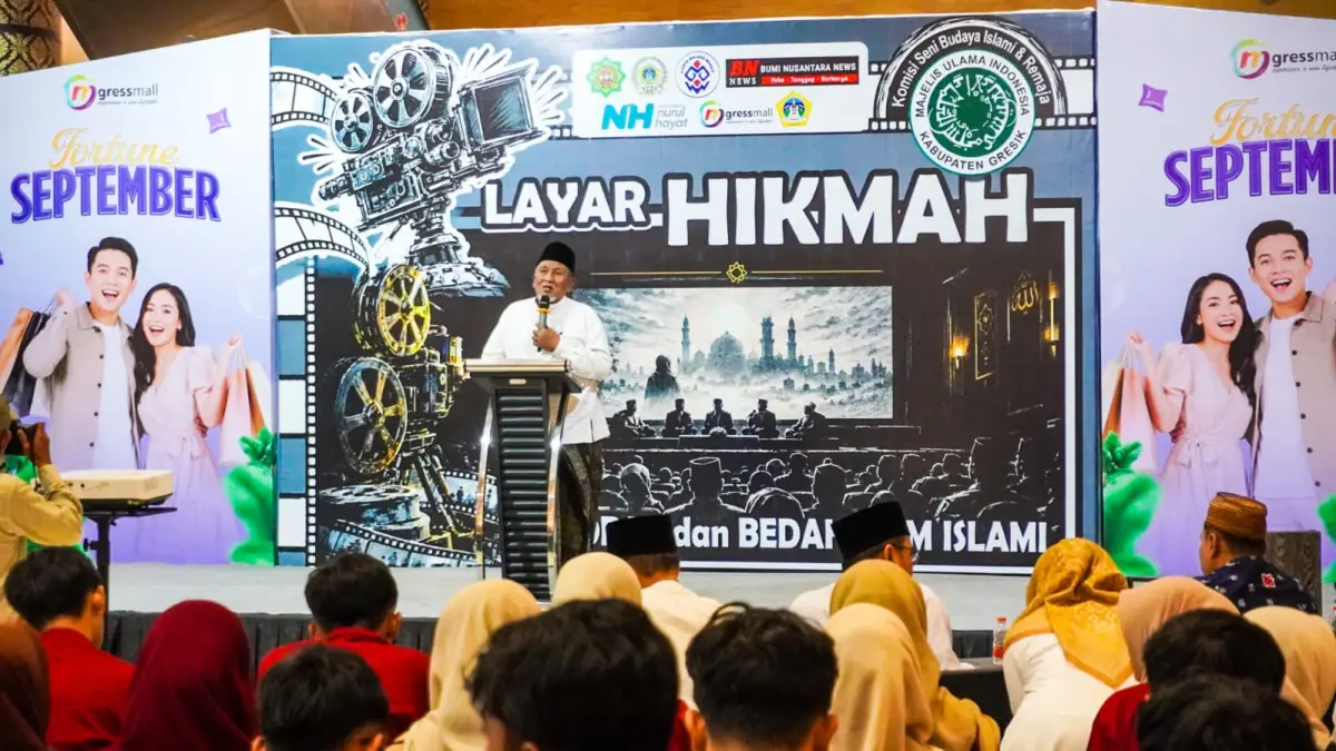 Lewat program Layar Hikmah, ratusan pelajar MTs/SMP, MA/SMA, hingga mahasiswa se-Kabupaten Gresik diajak nonton bareng dan bedah film pendek Islami. (Foto : Ist/Radar Gresik)