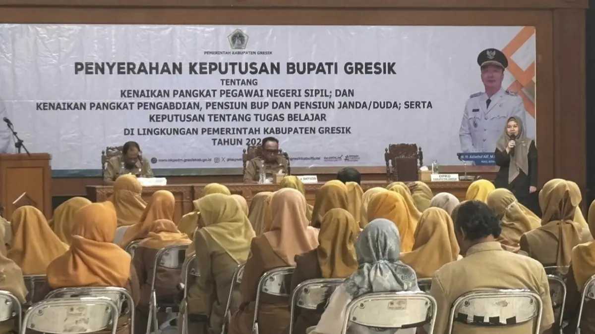 KEPUTUSAN : Para ASN di lingkungan Kabupaten Gresik untuk kenaikan pangkat. (Foto : Ist/Radar Gresik)