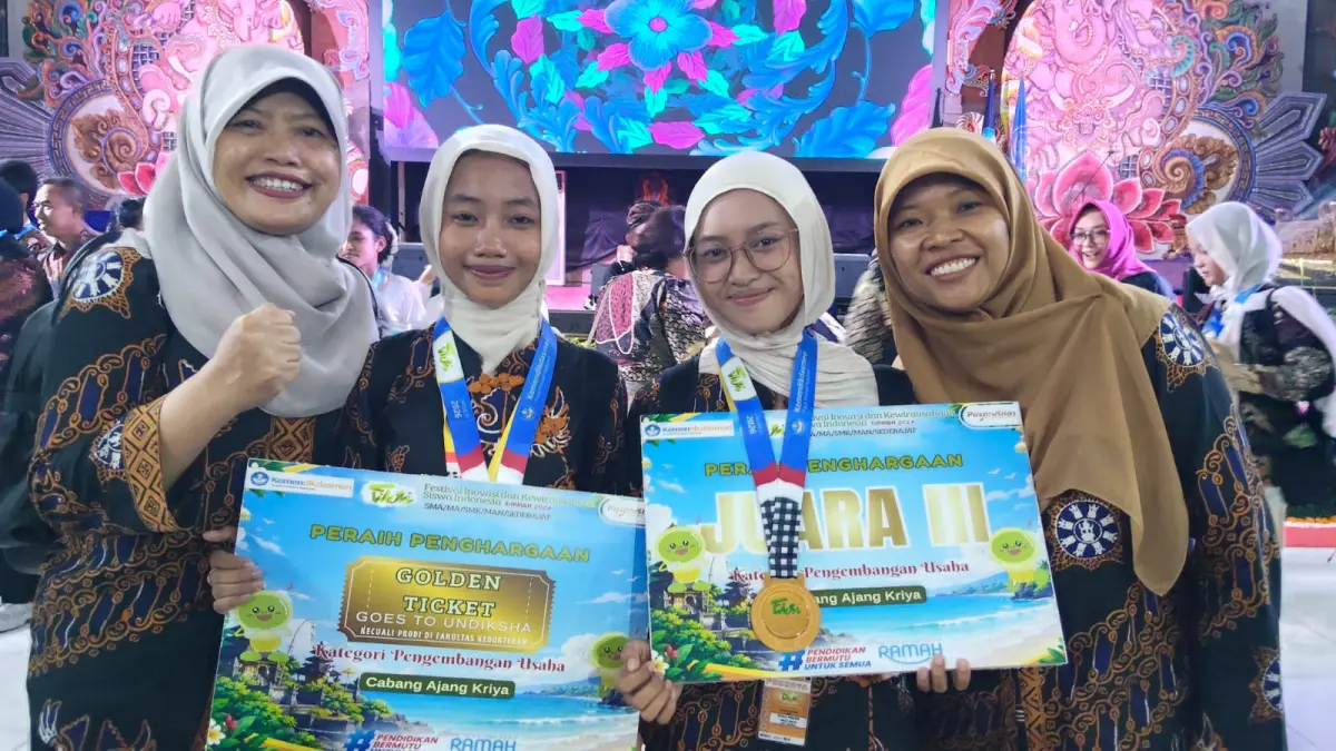 Siswa SMAN 1 Kedamean Raih Medali Perunggu FIKSI 2026 Lewat Inovasi Keranjang Rotan UV-C K-ROSA