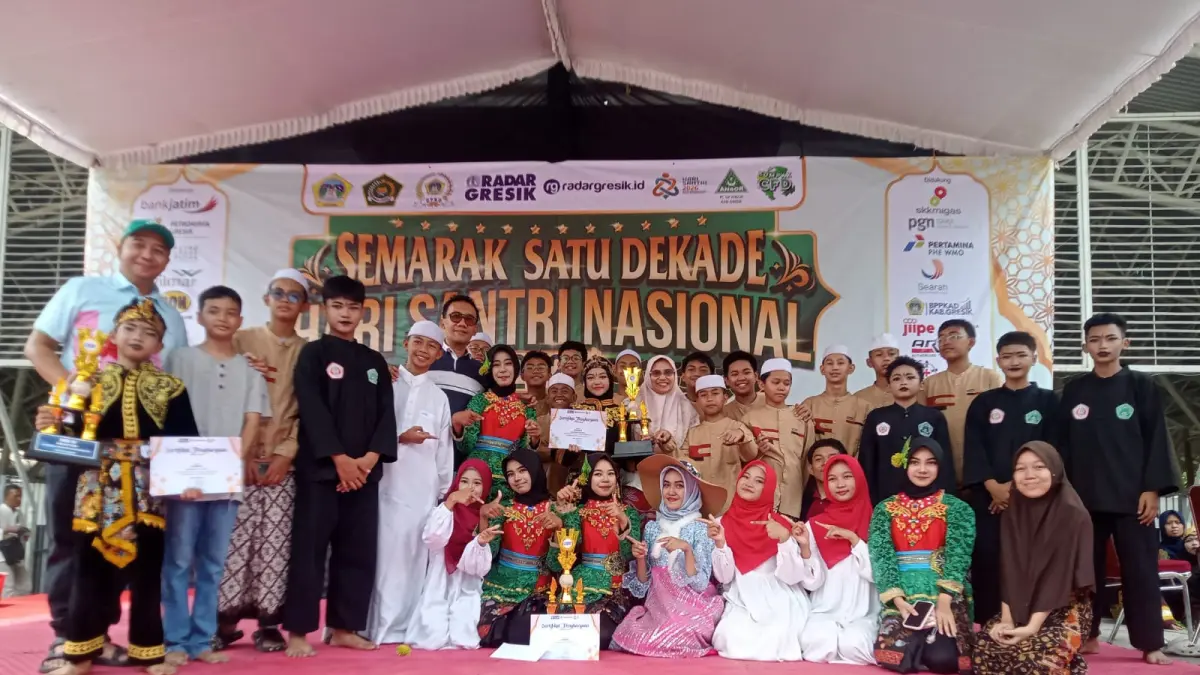 Semarak Hari Santri, Pemkab Gresik Dorong Peningkatan Ekonomi UMKM dan Dekatkan Layanan Pajak
