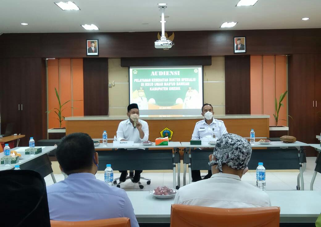 KEKURANGAN DOKTER: Bupati Gresik dan Wakil Bupati Gresik berkunjung ke RSUD Umar Mas