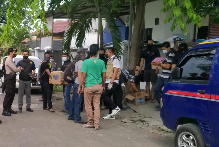 Diketahui ASA bertempat tinggal di rumah kontrakan di Jalan Granit Kumala Perumnas KBD, Desa Petiken, Kecamatan Driyorejo. (Dok./Radar Gresik)