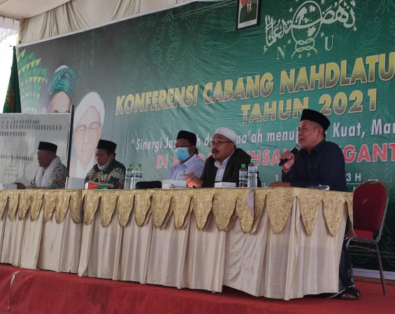TERPILIH : KH. Mulyadi terpilih sebagai Ketua Tanfidziyah PCNU Gresik masa khidmat 2021-2026. (Istimewa/Radar Gresik)