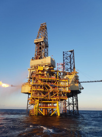 Pacu Produksi : Petronas Indonesia berkomitmen menggenjot produksi demi tercapainya target 1 juta minyak. (dok/radar gresik)