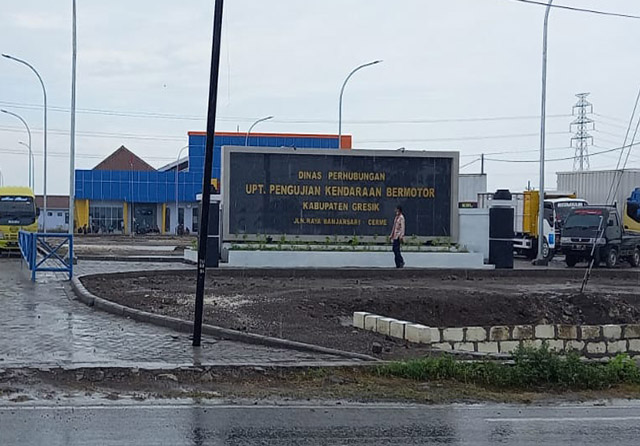 Selesai Dibangun, Gresik Resmi Miliki Gedung Uji Kir Sendiri. (Istimewa / Radar Gresik)