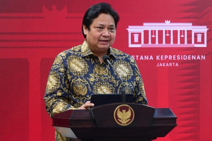 Menteri Koordinator Bidang Perekonomian Airlangga Hartarto, dalam Konferensi Pers Ratas Evaluasi PPKM, Senin (3/1).