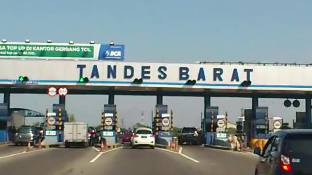 Tarif tol Surabaya - Gresik bakal naik pada pukul 00.00 WIB nanti, 3 Januari 2021. (dok/radar gresik)