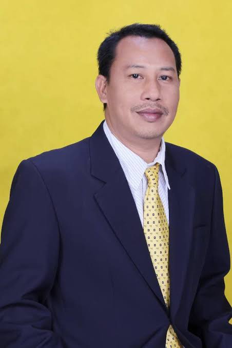 Ketua Komisi II DPRD Gresik Asroin Widyana. ( Ist./Radar Gresik)