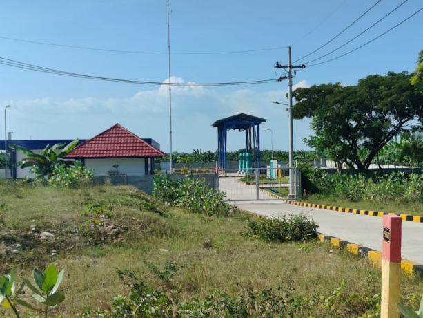 TIDAK ADA AKTIVITAS: Pembangunan SPAM BGS dipastikan selesai dan akan dilaunching bulan depan. (Rofiq/Radar Gresik)