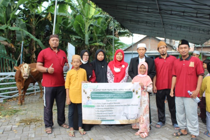 SD NU Nurish menggelar penyembilihan hewan kurban pada Senin, (11/7). (Ist./Radar GresiK)