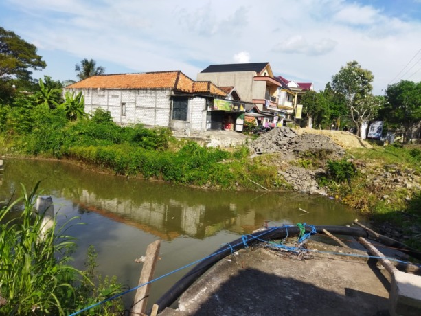 KERJA KERAS: Kepala BLP Barang dan Jasa Pemkab Gresik Tri Joko Efendi. (Ist./Radar Gresik)