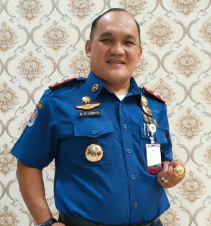 Agustin Halomoan Sinaga, Kepala Dinas Pemadam Kebakaran Kabupaten Gresik (Firman/Radar Gresik)