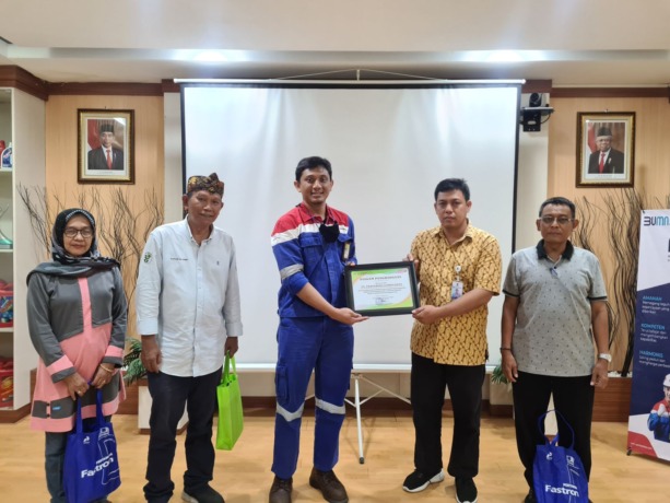 PT Pertamina Lubricants (PTPL) terus melakukan pendampingan kepada Kampung binaan perusahaan dalam Program Kampung Iklim (Proklim) melalui agenda Peningkatan Kapasitas Membangun Kampung Tematik. (Ist./Radar Gresik)
