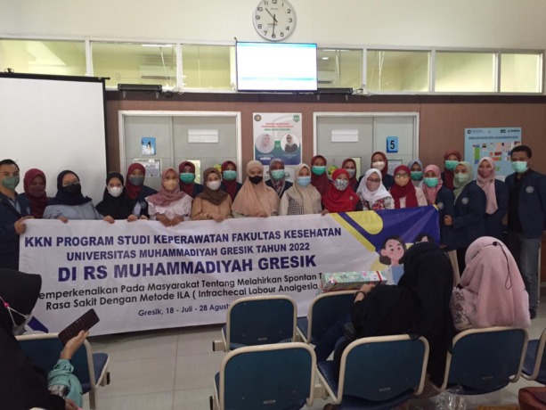 KOMPAK : 23 mahasiswa jurusan keperawatan Universitas Muhammadiyah Gresik (UMG) menggelar Kuliah Kerja Nyata (KKN) bekerjasama dengan Rumah Sakit Muhammadiyah Gresik. (Ist/Radar Gresik)