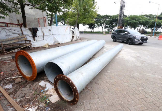 DILANJUTKAN: Dinas CKPKP Gresik kembali melanjutkan pembangunan reservoir Bunder.(Dok/Radar Gresik)