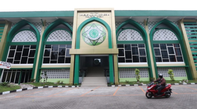 BELUM TERBAYAR: Salah satu proyek pembangunan tahun 2022 yang disebut masih belum terbayar 100 persen. (istimewa/radar gresik)