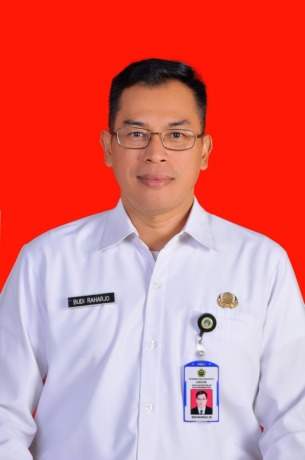 Kepala Dispersip Kabupaten Gresik Budi Raharjo  (ISTIMEWA/RADAR GRESIK)