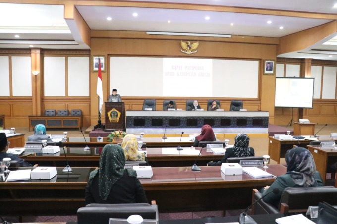 ADA TAMBAHAN: DPRD dan Pemkab Gresik menyepakati empat usulan baru ranperda yang akan dibahas 2023. (Rofiq/Radar Gresik)