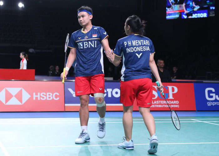 Ganda campuran Rinov Rivaldy/Pitha Haningtyas Mentari melaju perempat final Australian Open 2023 setelah mengalahkan pasangan Chen Tang Jie/Toh Ee Wei di Sydney, Kamis (3/8).