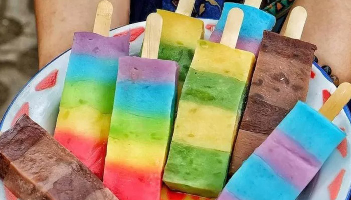 ES JADUL : Es gabus masih menjadi jujugan kuliner bagi anak-anak.